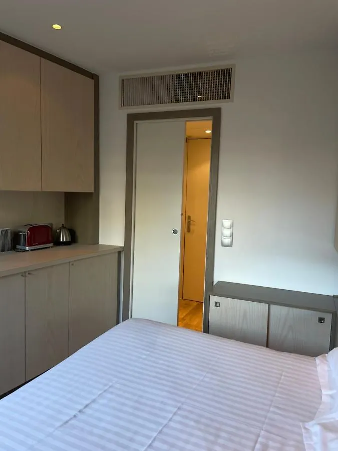 Chambre Idealement Situee A 50M De La Croisette Cannes 0*,